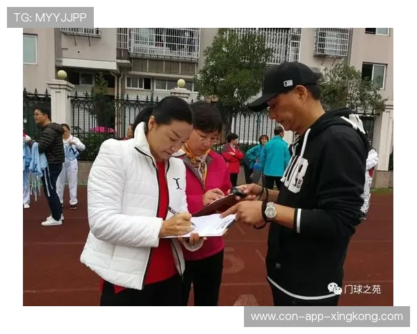 足球裁判在基层推广中建立在线考试与模拟评分体系提升覆盖面，足球裁判考试题库